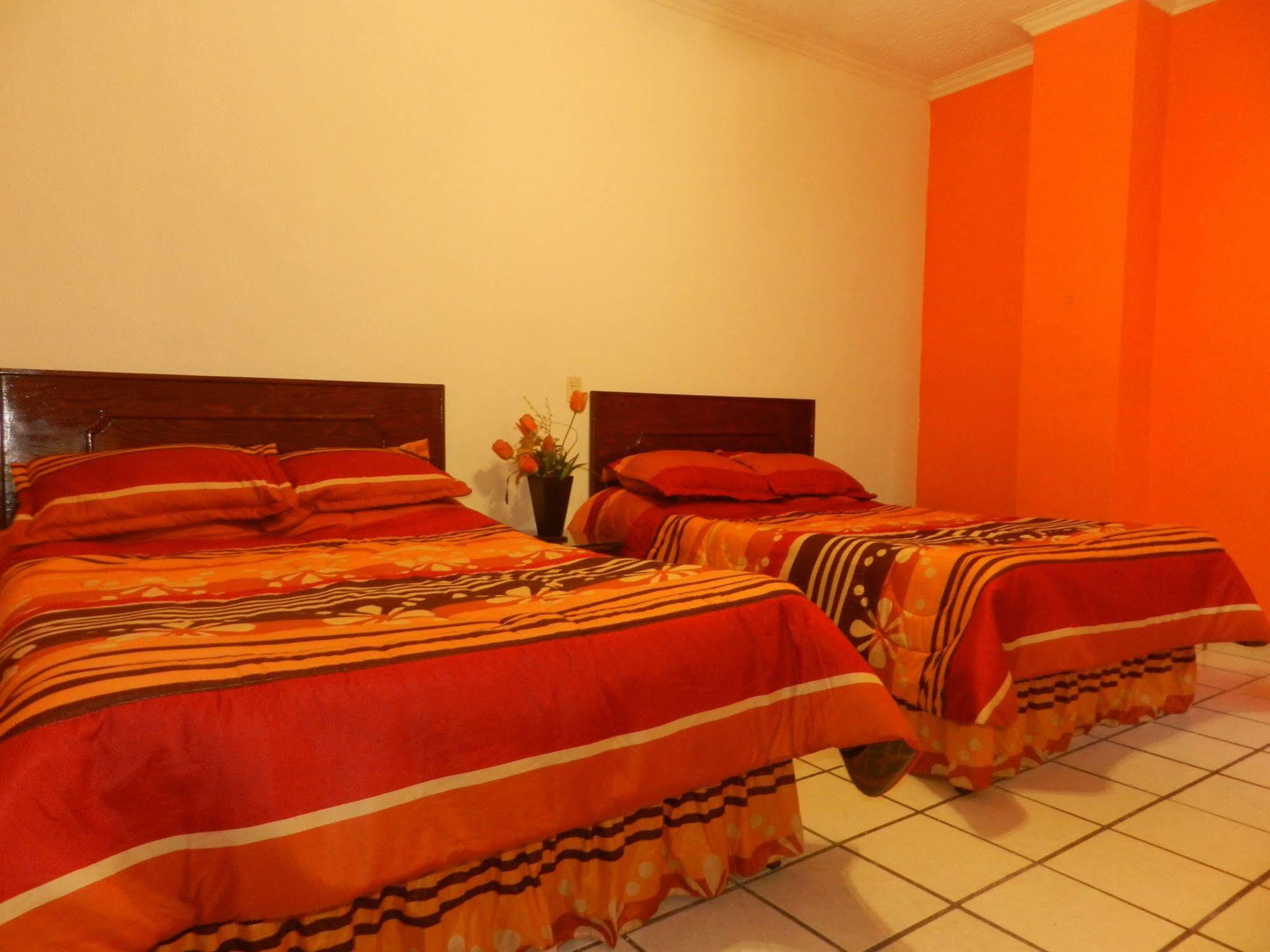 Hotel Posada Ruisenor San Juan de los Lagos Luaran gambar